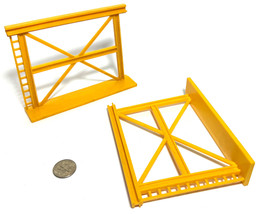 2pc 1982 Aurora Afx Big Ryder Truck Overhead Gantry Support Towers 3.5&quot;x4.5&quot; - £5.25 GBP