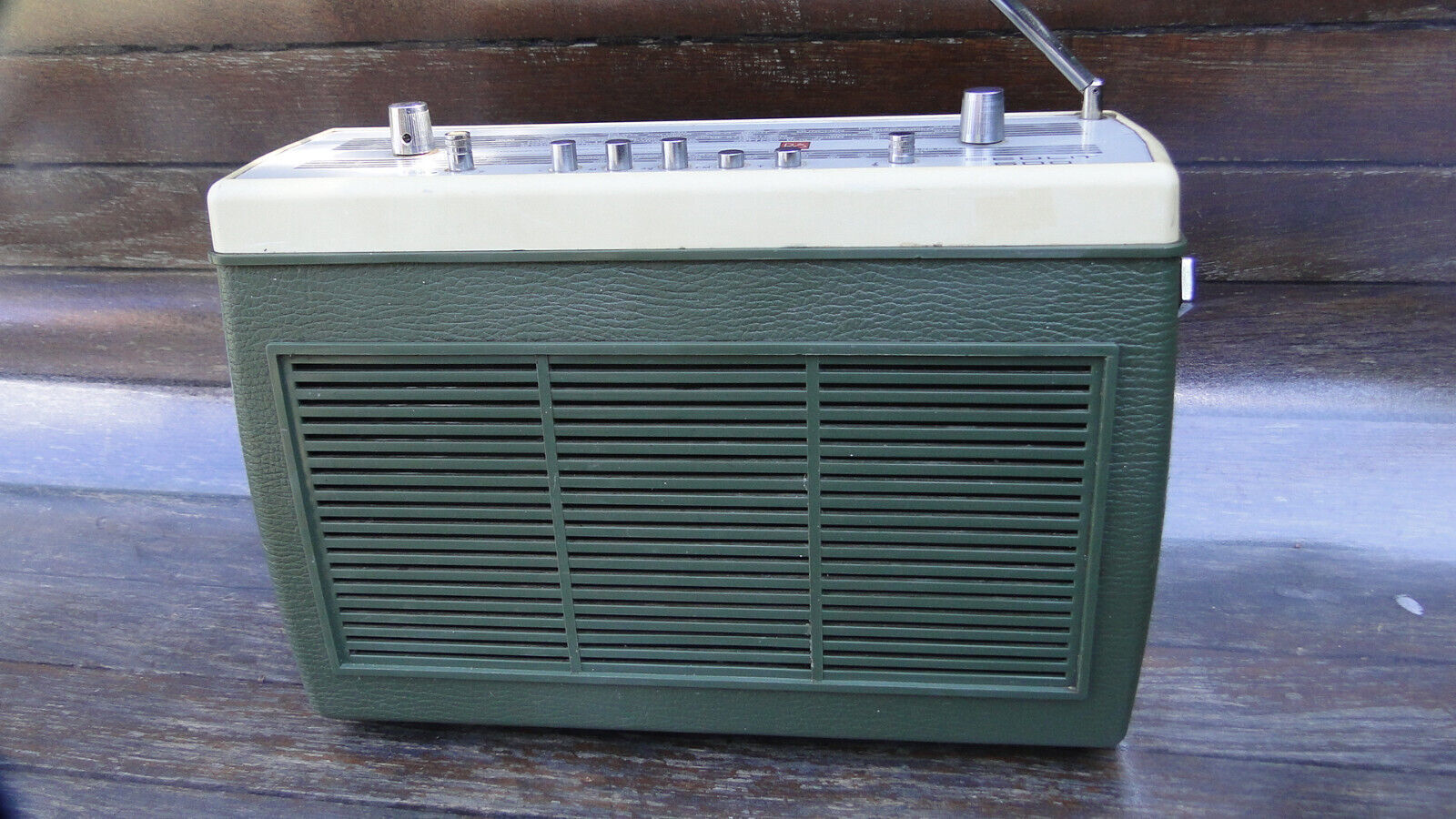 Vintage B&O Bang & Olufsen Beolit 600 Radio Type 1202 Made In Denmark - $125.28