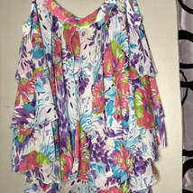 Hot in Hollywood, floral ruffle, cold shoulder blouse size large - £10.96 GBP
