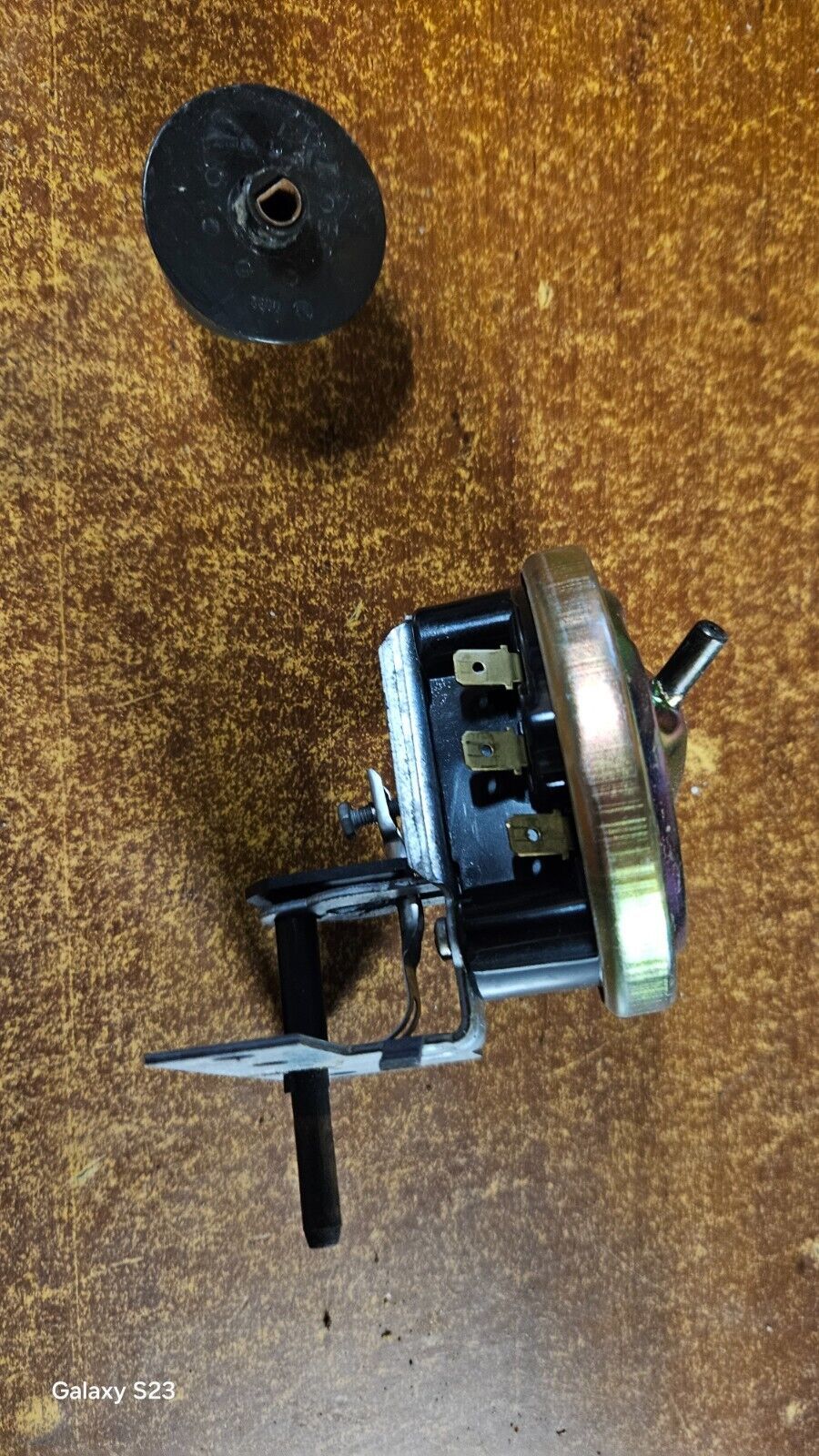 Used Kenmore Washing Machine Water Level Pressure Switch. 387383 - $18.69