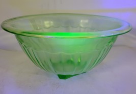 Green Uranium 8" Bowl Ribbed Pattern Rolled Edge image 2