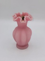 Fenton Pink Rose Satin Ruffled Melon Vase 1974 5-6&quot; - $59.78