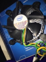 Intel E33681-001 Skt775 Aluminum HeatSink &amp; 3.5&quot; Fan w/4-Pin for Core2Duo - £22.44 GBP