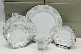 Noritake Sweet Leilani 5 pc set NEW IN ORIGINAL BOXES  Plates Cup Saucers - $29.39