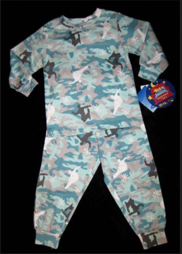 BOYS 3T - Bratz - Snowboarder Teal  Camoflauge PJs PAJAMAS