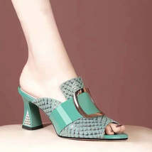 Women&#39;s Sandals Elegant Thick Middle Heels - £33.90 GBP