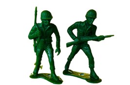 MPC Army Men Toy Soldier plastic military figure lot WW2 marx WWII Green hole us - £11.83 GBP