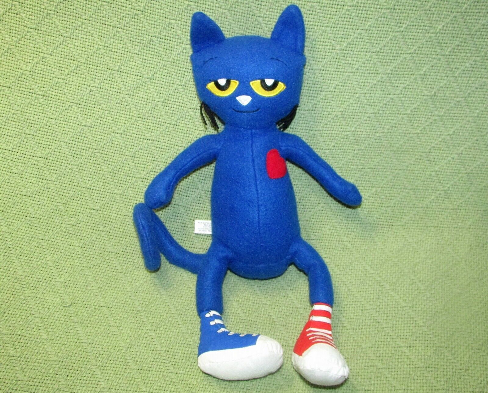 13" PETE THE CAT PLUSH MERRYMAKERS DOLL 2010 BLUE WITH RED HEART STUFFED ANIMAL - $22.50