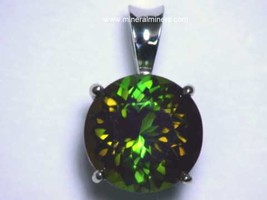 Tgrj407 pleochroic green tourmaline jewelry thumb200