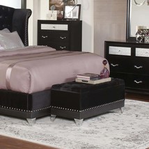 Black Tufted Storage Trunk with Nailhead Trim - Elegant Home Decor - €256,31 EUR