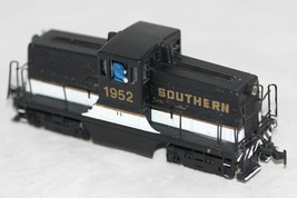 Bachmann Spectrum HO Scale/Gauge Southern Railway GE 44-Ton Switcher number 1952 - £39.29 GBP