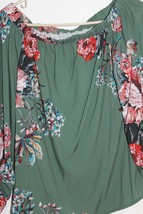 Green Floral Off The Shoulder Top Size Women&#39;s Small - £19.54 GBP