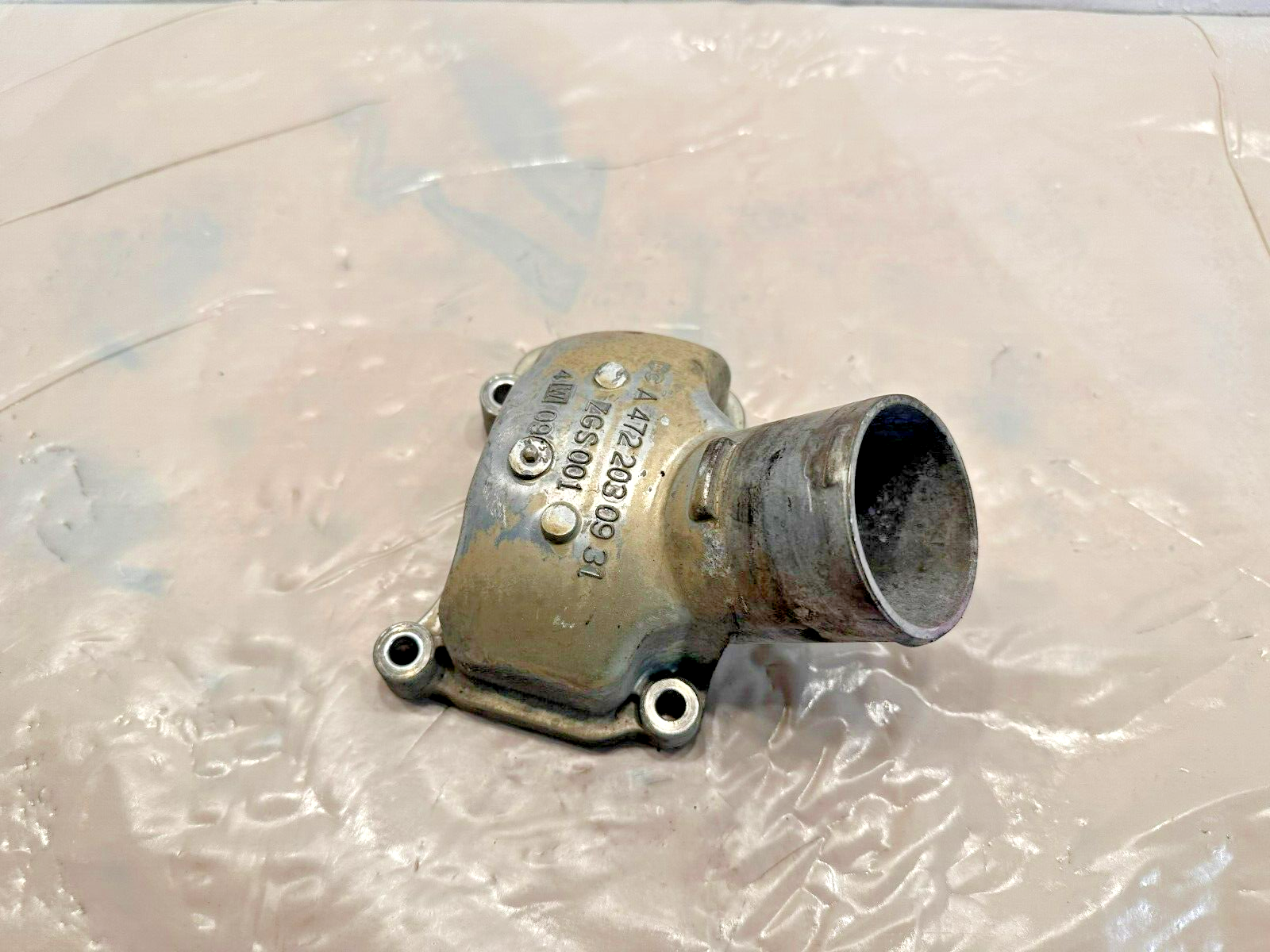 DETROIT DIESEL DD15 THERMOSTAT COOLING WATER OUTLET HOUSING A4722030931 OEM - $41.73