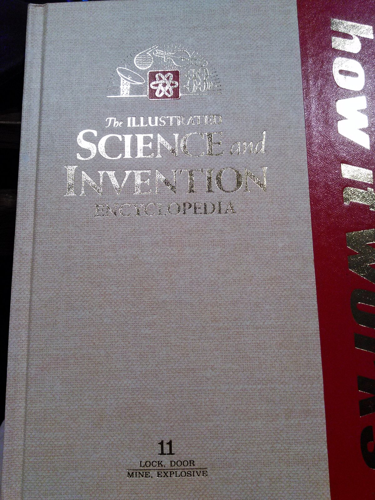 Vol 11 The Illustrated Science And Invention Encyclopedia [Hardcover] Ma... - $2.93
