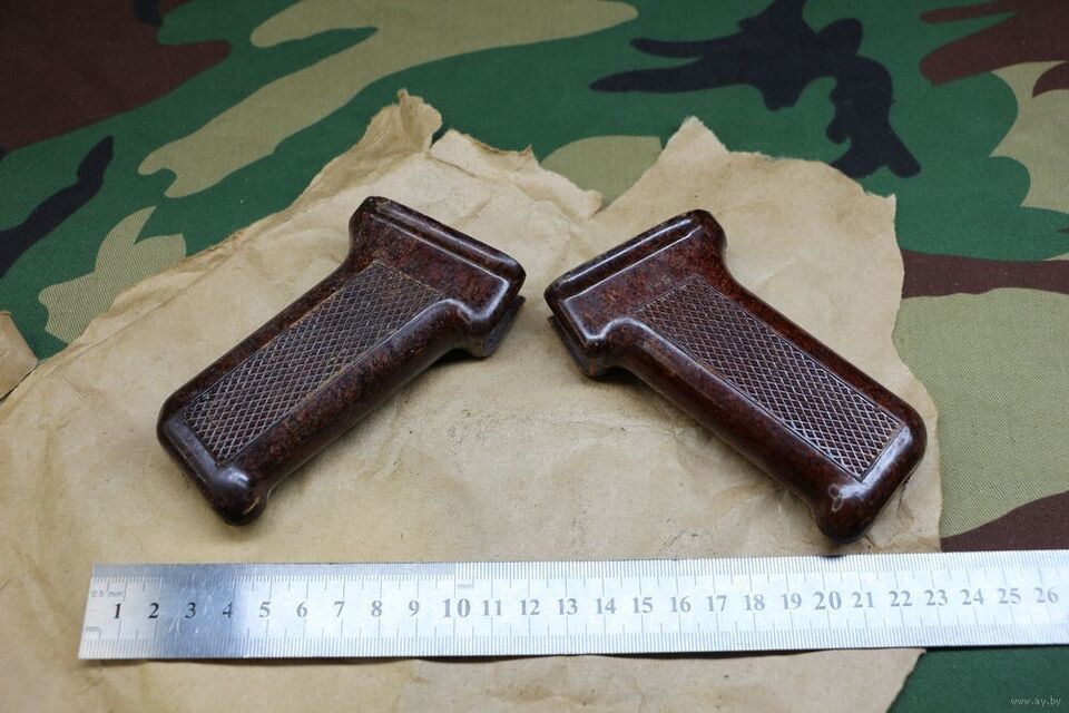 1 Piece USSR Handle. Bakelite Original, NEW-
show original title

Origin... - $31.97
