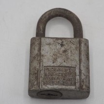 Lucchetto Vintage Chicago Lock Co. - $29.68