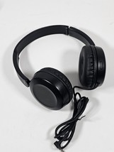 JVC Powerful Sound Wire Headphones Built-In Remote &amp; Mic HA-S31M - $12.71