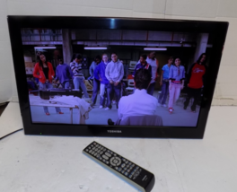 Toshiba 24SLV411U 24&quot; LCD TV DVD Combo with Remote - $88.18