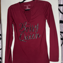 Wound Up long sleeve graphic shirt size extra small - $9.80