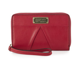 Marc Jacobs Marchive Mildred Raspberries Leather Tech Phone Wristlet Wallet NWT  - £54.33 GBP