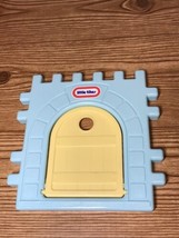 Little Tikes  Wee Waffle Blocks Blue Medieval Castle Replacement Door Gate - $6.99