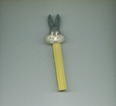vintage Bugs Bunny NO FEET Pez dispenser - $23.00