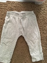 Carters Baby Girl 12 Mo Gray Cotton pants pull on —527 - $12.21