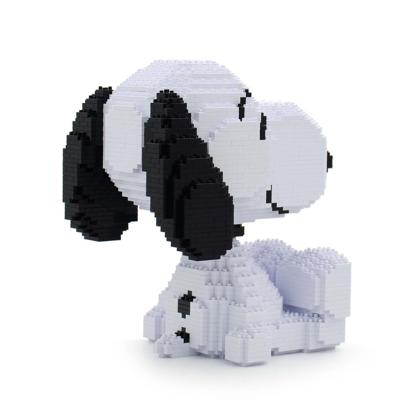 Snoopy (Peanuts) Brick Sculpture (JEKCA Lego Brick) DIY Kit Item image 2