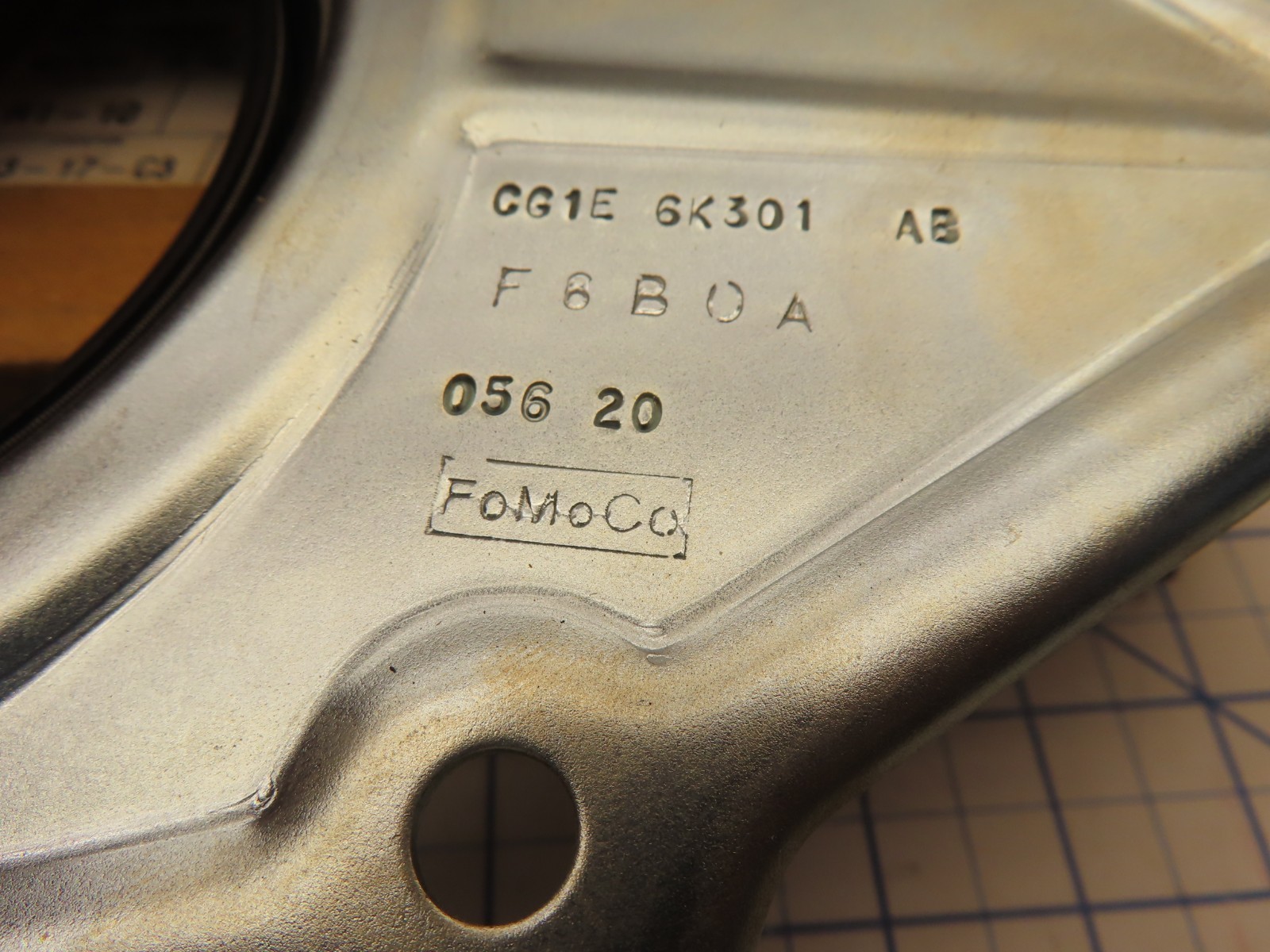 Ford CG1Z-6335-A Crankshaft Oil Seal and Retainer Plate Item image 4
