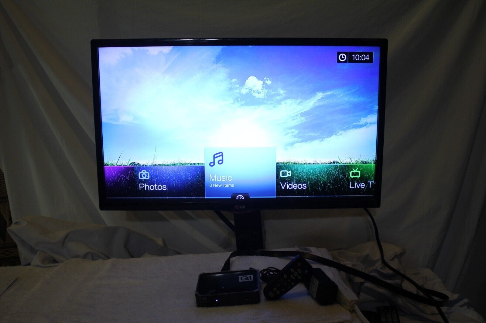 Western Digital C3H WD TV Live Streaming Media Player Western Digital 23... - $113.85