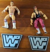 Lot Of 2 Jakks 1996 WWF Figures British Bulldog And Bret Hitman Hart with stands - £15.45 GBP