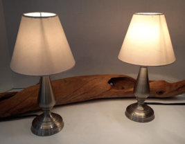 Set of 2 Petite Bedside Table Lamps Nightstand Desk Silver Metal Base Bedroom - £9.71 GBP