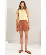 Size Medium High Waist Pleated Linen Shorts - $25.82 CAD