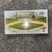 What About Baseball Classic Edition Board Game Grandma Smiley Brand New ... - €23,16 EUR