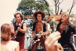 EDDIE VAN HALEN 1978 TOUR CONCERT 4x6 PHOTO GLOSSY PRINT GUITAR MAN CAVE... - £9.01 GBP