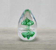 Dynasty Gallery Heirloom Collectibles Teardrop  Shaped Green Bubble Paperweight - £15.29 GBP