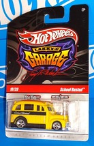 Hot Wheels 2010 Larry&#39;s Garage #10 School Busted Yellow w/ Real Riders - £6.26 GBP
