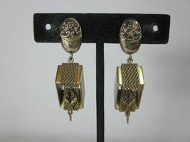 Vintage Gold Tone Dangle Screwback Earrings Mesh and Solid Statement - £19.82 GBP