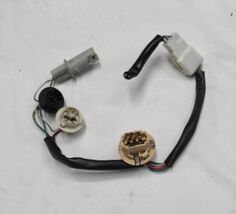 02 - 06 Toyota Camry Socket Rear L or R Taillight Brake Plug 81555-AA050... - $24.95