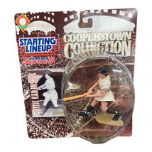 Dottie Kamenshek 1997 Cooperstown Collection Rockford Peaches Figure With Card - £10.16 GBP
