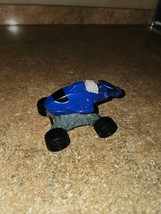 McDonalds Hot Wheels Shark Attack 1993 -94 Mattel Blue - $119.59 MXN
