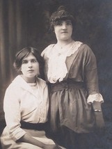 RPPC Two Beautiful Girls Sisters in Lace Studio Portrait Postcard AZO c1904-1918 - £6.29 GBP