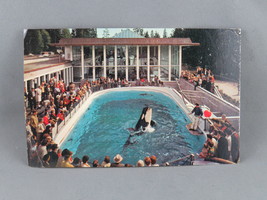 Vintage Postcard - Vancouver Aquarium Orca Show - Natural Color Productions - £11.85 GBP