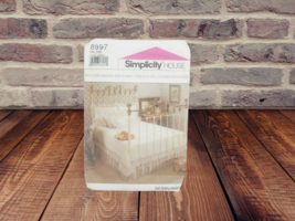 Simplicity Home Sewing Pattern 8997 Bedcover Pillow Shams - $12.16