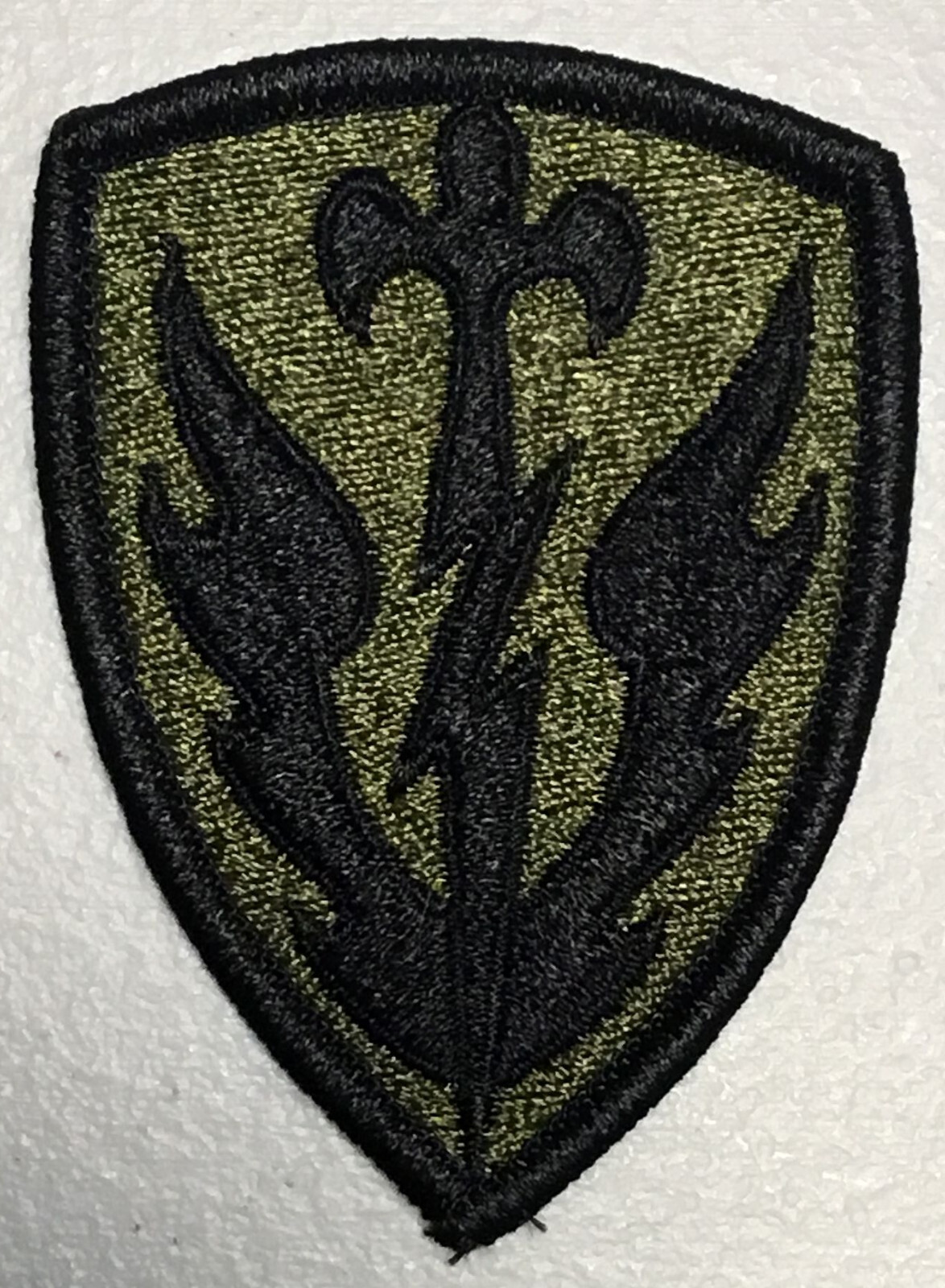 $2.99 Military patches  Army 504th Military Intelligence patch   SEE DES... - $2.99
