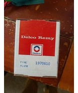Neuf NOS GM GMC AC Delco Plaque Retenue Support Tri Triangle #1970610 - £14.94 GBP