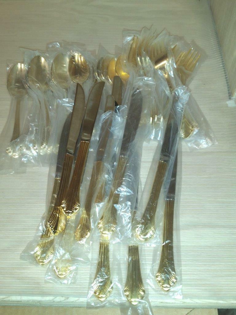 55 pcs ROYAL GALLERY GOLD ALLEGRO 5 piece service for 11 NOS - £235.12 GBP