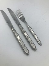 Oneida FLORAL Stainless Distinction HH Silverware Dinner Fork 2 Knives  - $29.69
