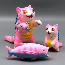 Max Toy Pink Striped Negora w/ Micro Negora, Fish "Gun" and Fish image 3