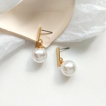 Korean Sweet Girl Trend Beautiful Small Clip Earrings Simple Graceful Ladies Tem - £7.32 GBP